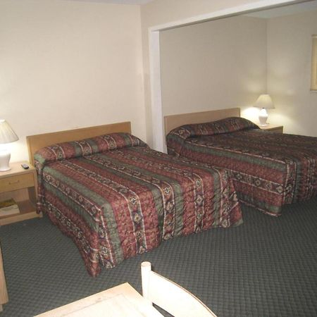 Beach Grove Motel Tsawwassen Dış mekan fotoğraf